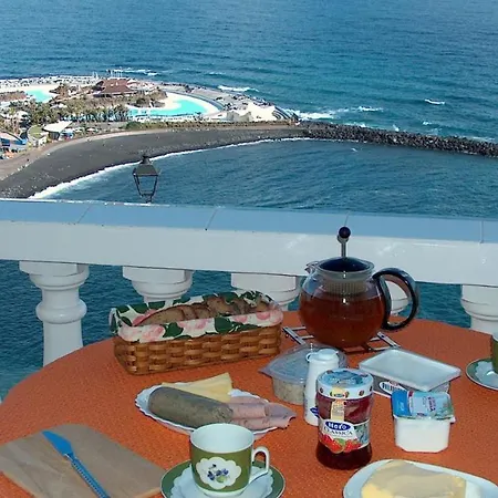 In Puerto De La Cruz Direkt Am Meer